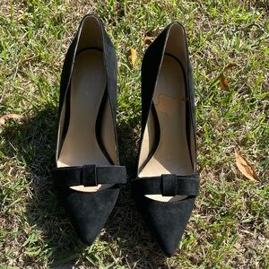 Ann Taylor Black Suede Heels with Bow